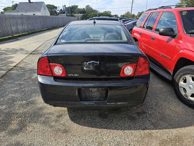 2011 Chevrolet Malibu, $2999. Photo 7