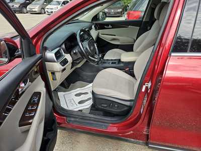 2016 Kia Sorento, $9999. Photo 1