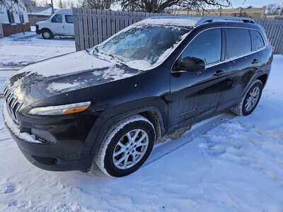 2015 Jeep Cherokee, $6999. Photo 5