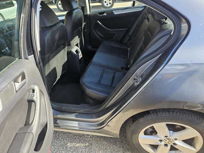 2014 Volkswagen Jetta, $5999. Photo 1