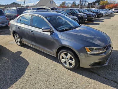 2014 Volkswagen Jetta, $5999. Photo 7