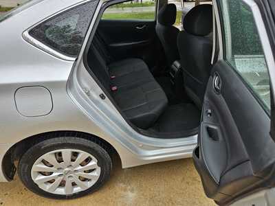 2018 Nissan Sentra, $4999. Photo 4