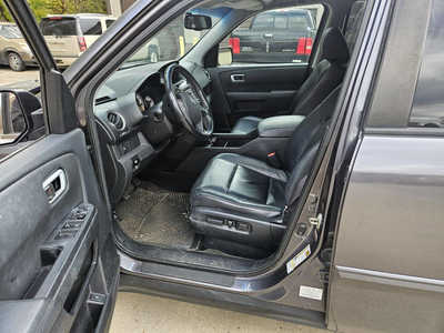 2014 Honda Pilot, $8999. Photo 1