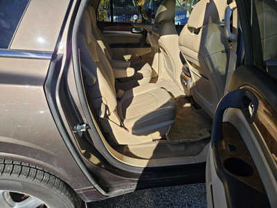 2010 Buick Enclave, $3999. Photo 5