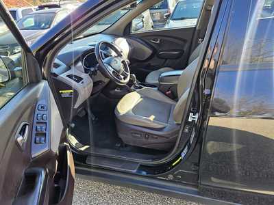 2015 Hyundai Tucson, $4999. Photo 5