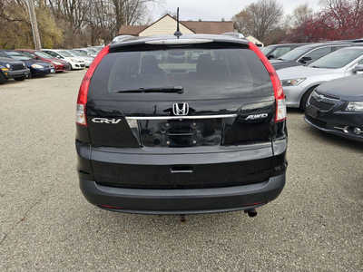 2014 Honda CR-V, $13999. Photo 2