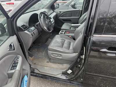 2010 Honda Odyssey, $1999. Photo 2
