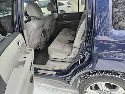 2013 Honda Pilot, $9999. Photo 2