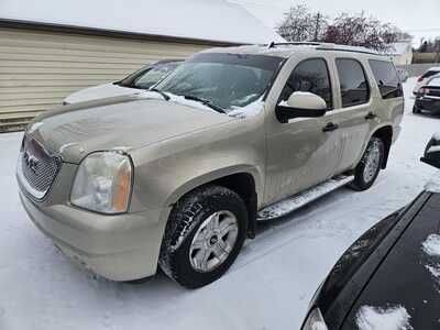 2007 GMC Yukon, $4999. Photo 1