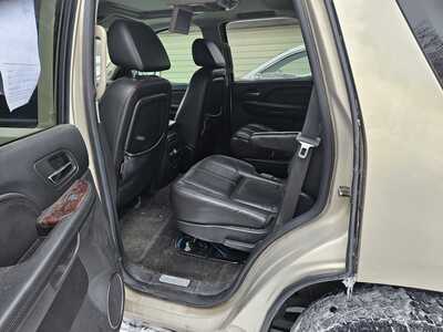 2007 GMC Yukon, $4999. Photo 7