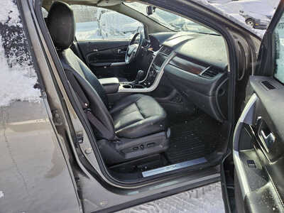 2014 Ford Edge, $7999. Photo 2