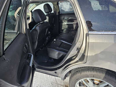2014 Ford Edge, $7999. Photo 6