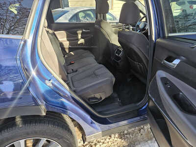 2020 Hyundai Santa Fe, $6999. Photo 4