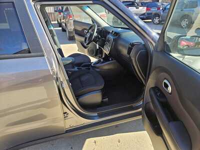 2019 Kia Soul, $7999. Photo 7