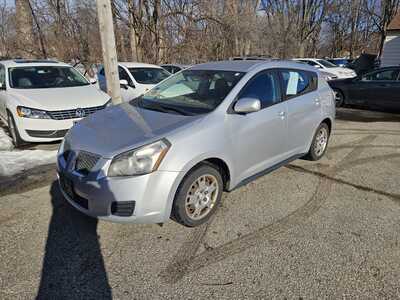 2009 Pontiac Vibe, $4999. Photo 4