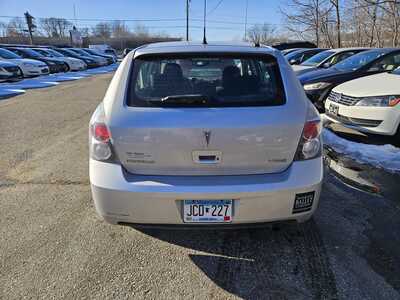 2009 Pontiac Vibe, $4999. Photo 7
