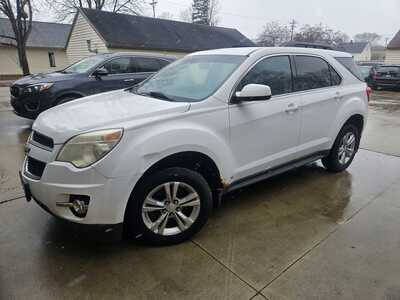 2010 Chevrolet Equinox, $3999. Photo 2