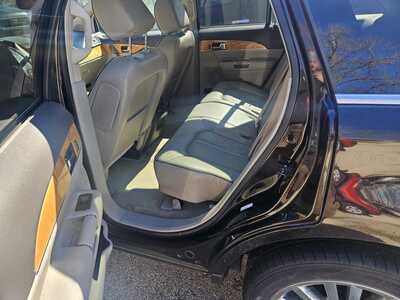 2013 Lincoln MKX, $4999. Photo 4