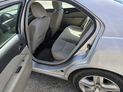 2010 Mercury Milan, $2999. Photo 2