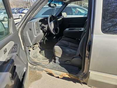 2003 Chevrolet 1500 Ext Cab, $2999. Photo 4