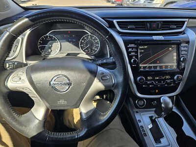 2015 Nissan Murano, $8999. Photo 5
