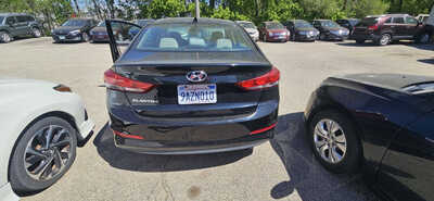 2017 Hyundai Elantra, $5999. Photo 4