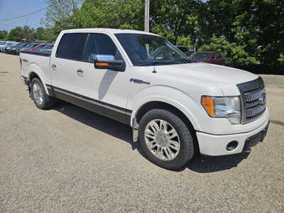 2011 Ford F150 Crew Cab, $11999. Photo 1