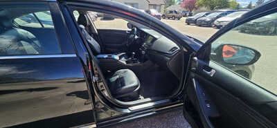 2014 Kia Cadenza, $5999. Photo 4