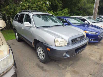 2004 Hyundai Santa Fe, $1999. Photo 4