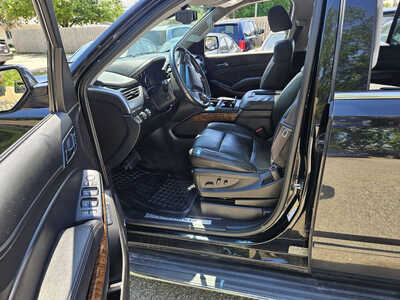 2015 Chevrolet Suburban, $16999. Photo 1