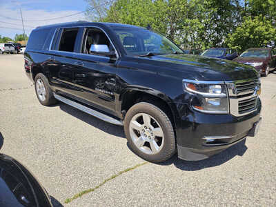 2015 Chevrolet Suburban, $16999. Photo 7