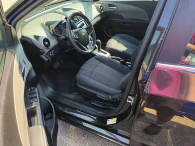 2014 Chevrolet Sonic, $5999. Photo 2
