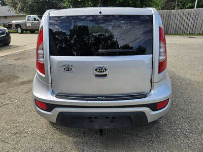 2013 Kia Soul, $2999. Photo 4