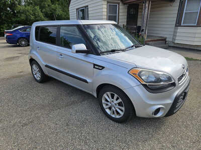 2013 Kia Soul, $2999. Photo 5