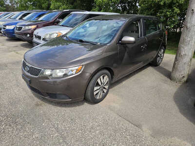 2013 Kia Forte, $2999. Photo 6