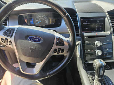 2013 Ford Taurus, $3999. Photo 5