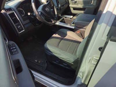 2013 RAM 1500 Crew Cab, $7999. Photo 5