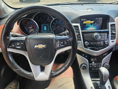 2013 Chevrolet Cruze, $2999. Photo 8