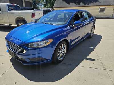 2017 Ford Fusion, $8999. Photo 4