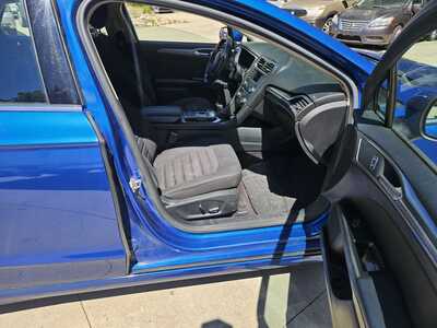2017 Ford Fusion, $8999. Photo 7