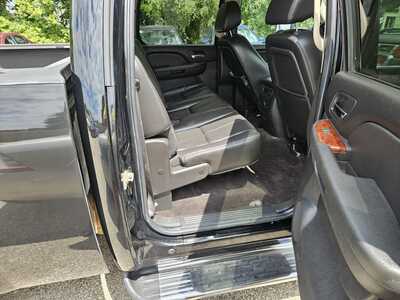 2009 Chevrolet 2500 Crew Cab, $19999. Photo 6