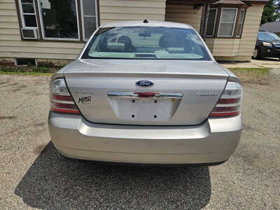 2008 Ford Taurus, $2999. Photo 1