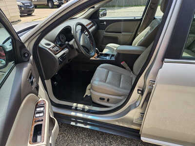 2008 Ford Taurus, $2999. Photo 3
