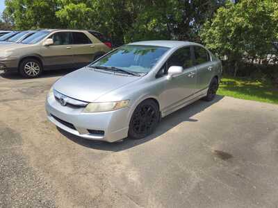 2011 Honda Civic, $5999. Photo 1