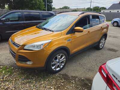 2016 Ford Escape, $5999. Photo 2