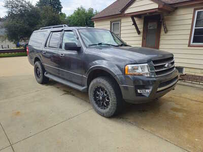 2015 Ford Expedition EL, $8999. Photo 3