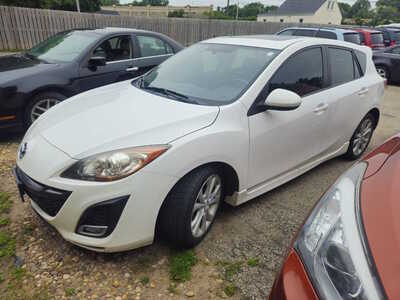 2011 Mazda Mazda3, $4999. Photo 2