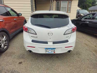 2011 Mazda Mazda3, $4999. Photo 3