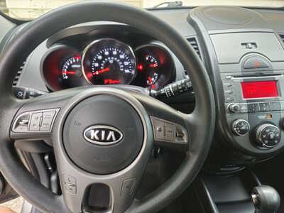 2010 Kia Soul, $3999. Photo 5