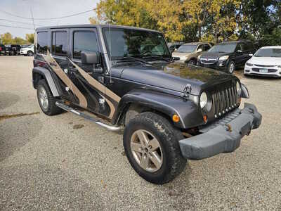 2009 Jeep Wrangler Unlimited, $4999. Photo 5